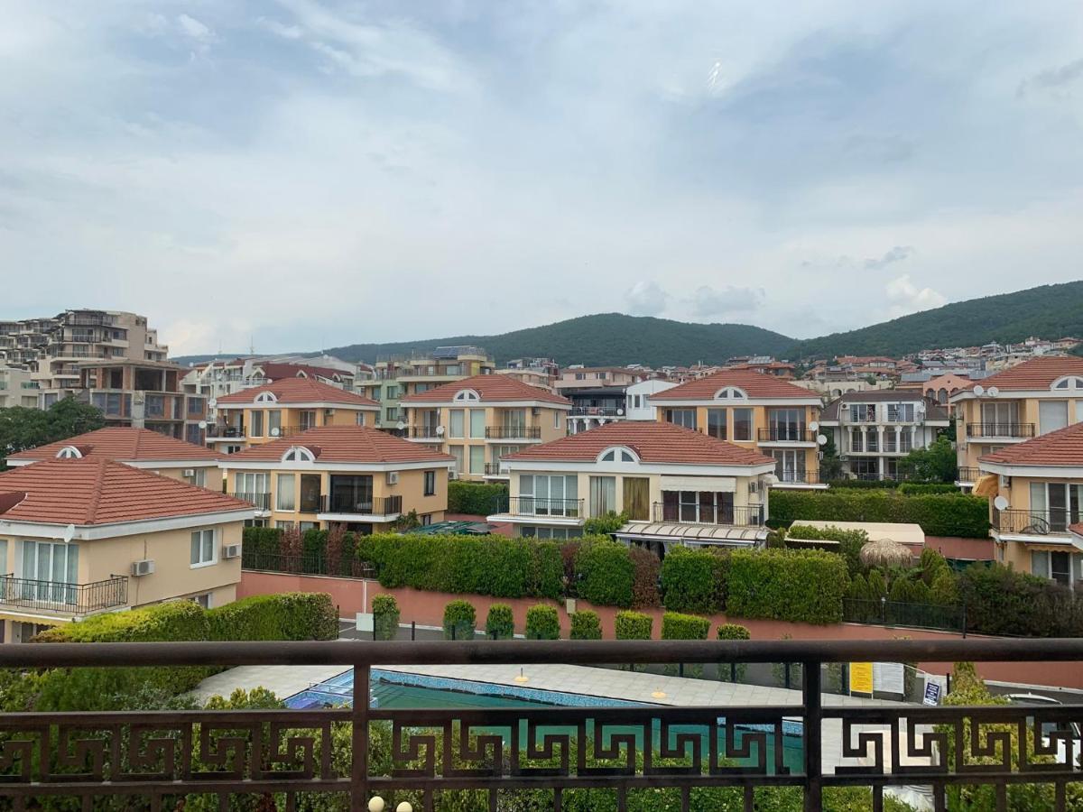 Marina Bay Apart Saint Vlas Sveti Vlas Exterior foto