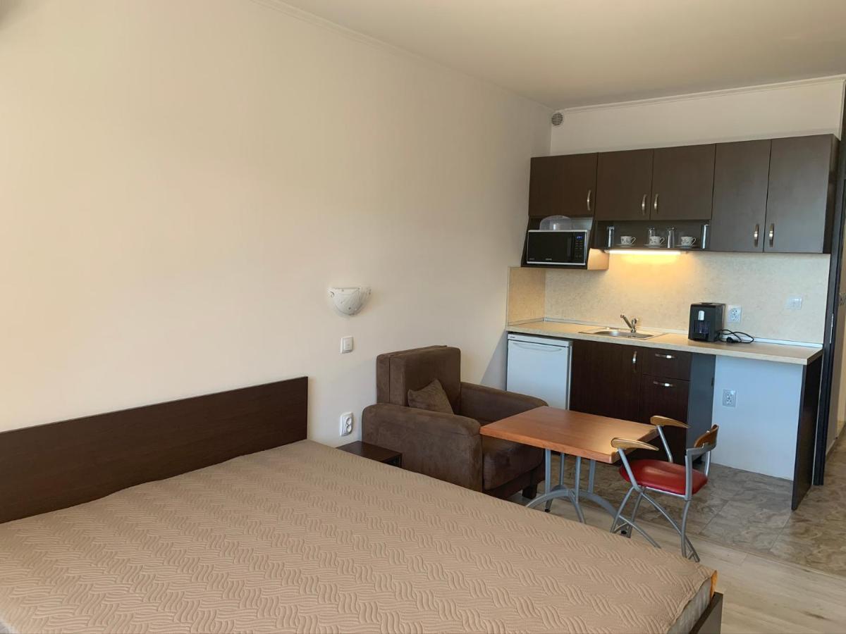 Marina Bay Apart Saint Vlas Sveti Vlas Exterior foto